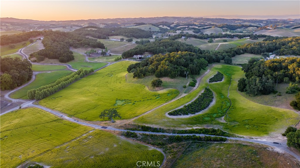 810 Dove Pond, Templeton, CA 93465
