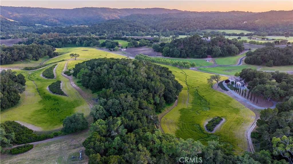 810 Dove Pond, Templeton, CA 93465