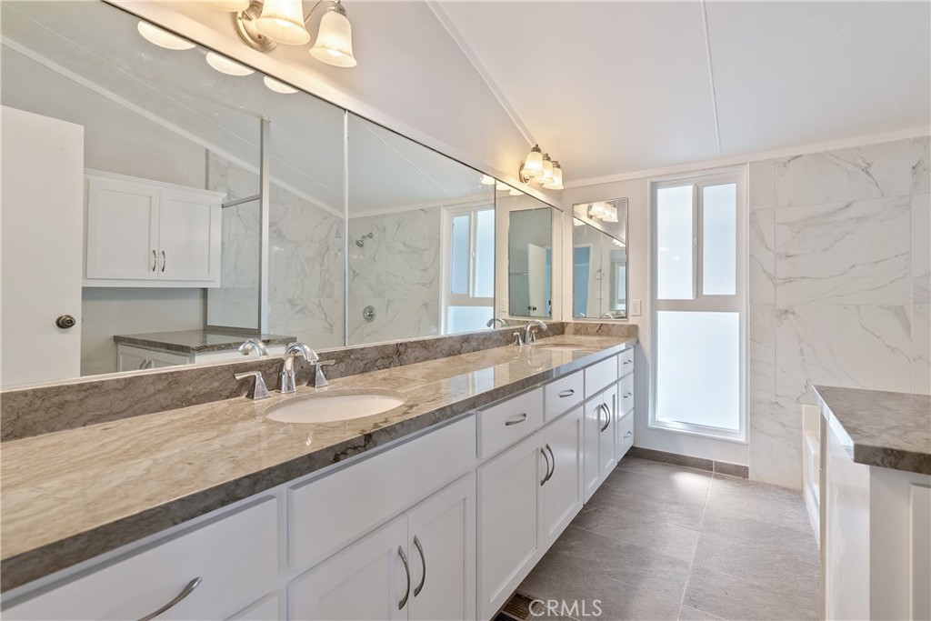 4 Dove Ct, Paso Robles, CA 93446