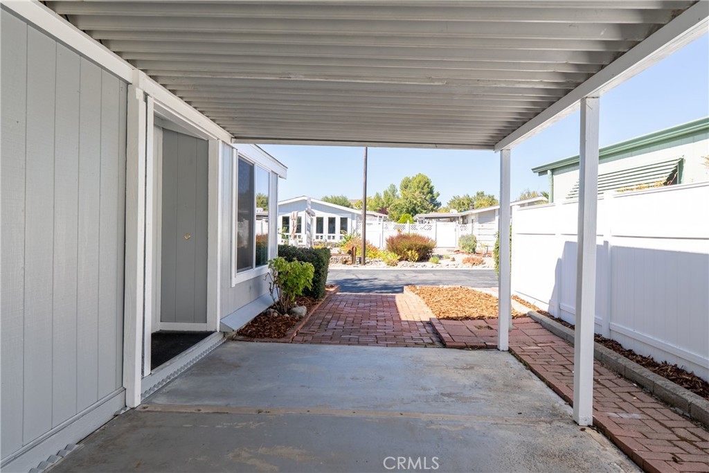 4 Dove Ct, Paso Robles, CA 93446