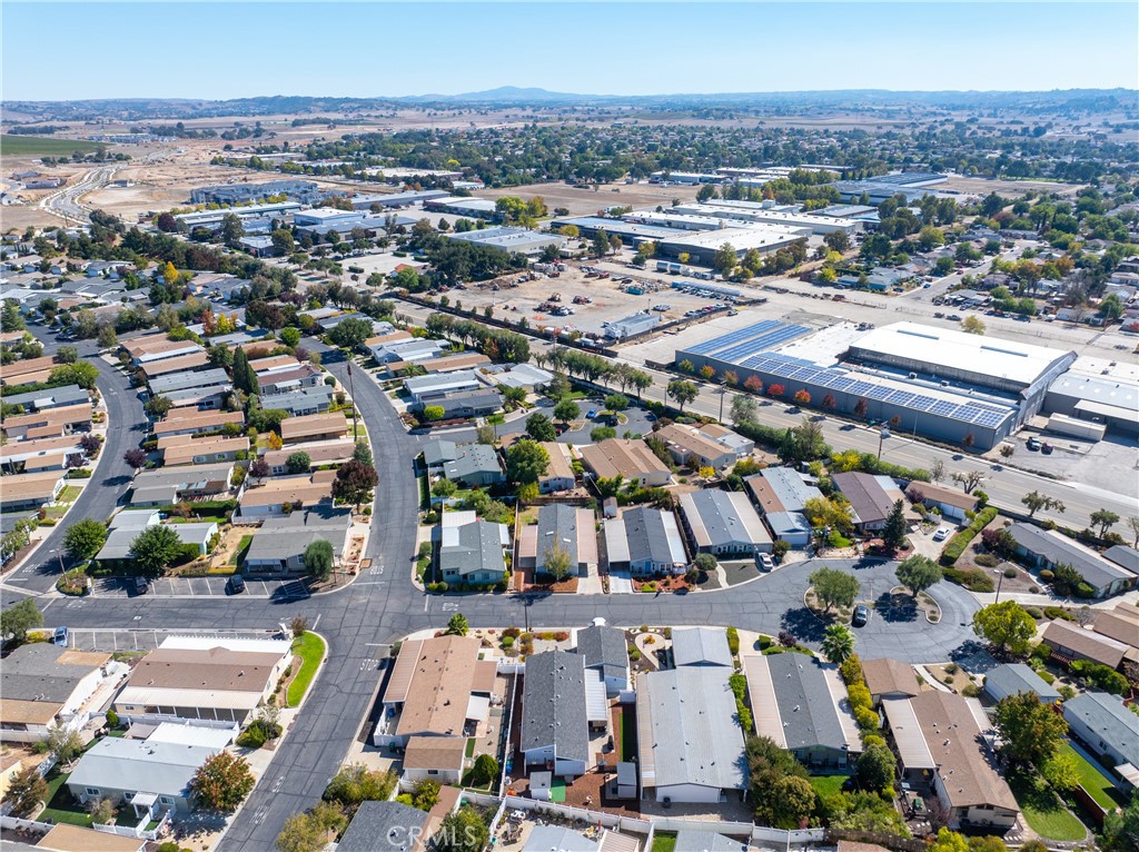 4 Dove Ct, Paso Robles, CA 93446