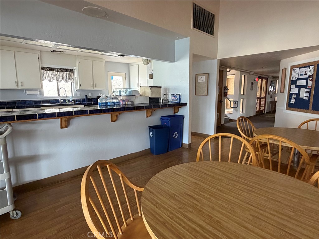 4 Dove Ct, Paso Robles, CA 93446