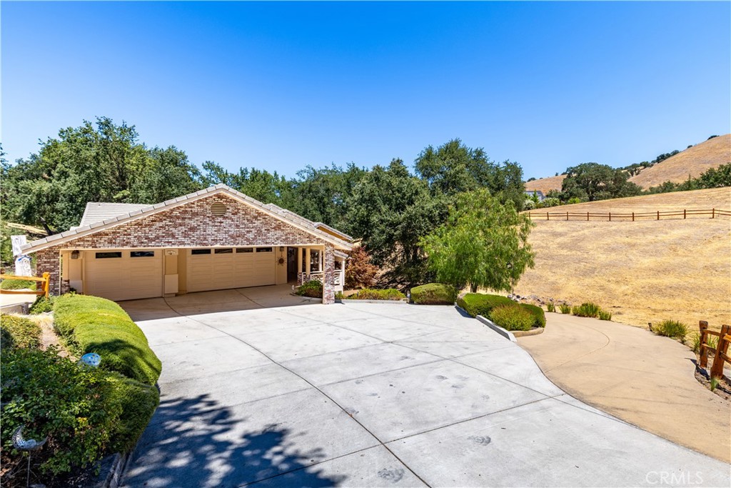 9914 Flyrod Dr, Paso Robles, CA 93446