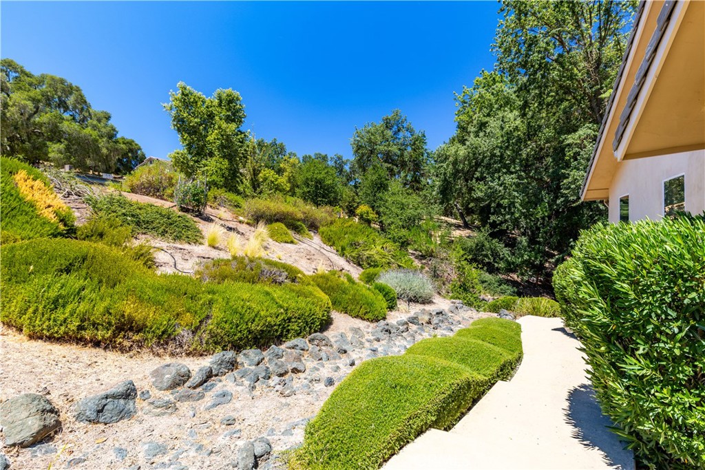 9914 Flyrod Dr, Paso Robles, CA 93446