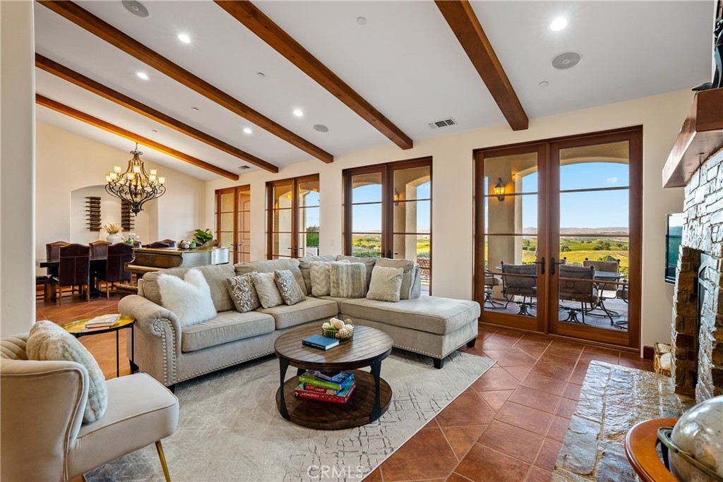 4550 Almond, Templeton, CA 93465