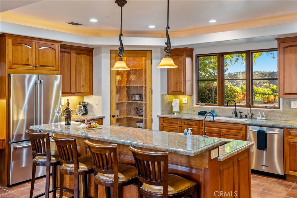 4550 Almond, Templeton, CA 93465
