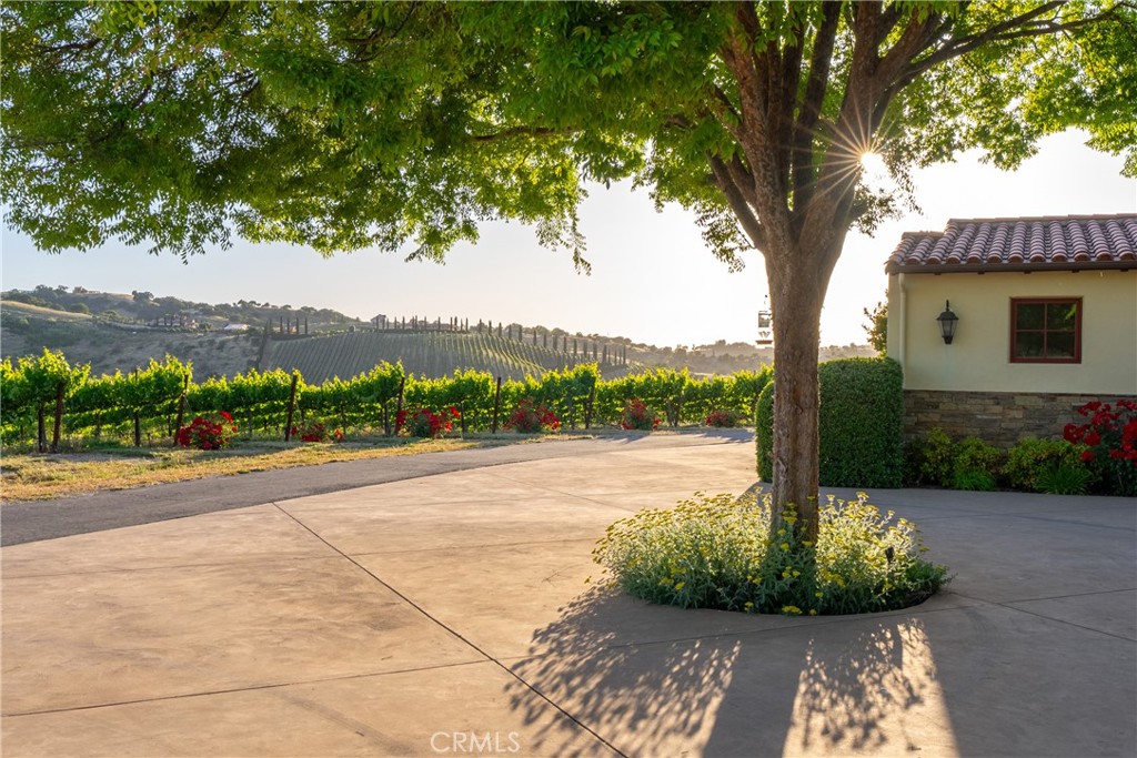 4550 Almond, Templeton, CA 93465