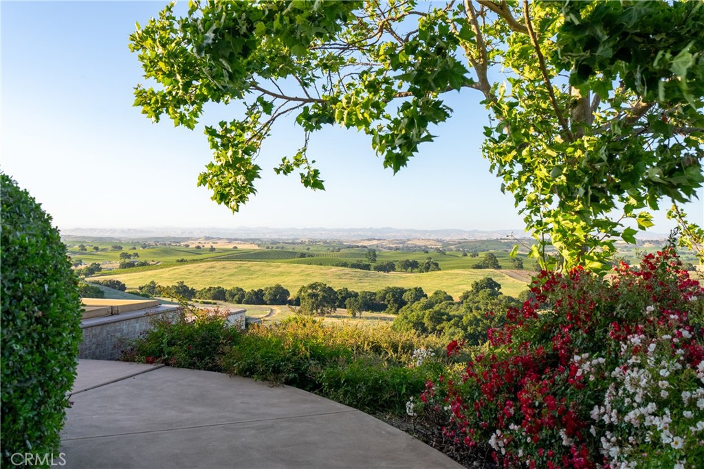 4550 Almond, Templeton, CA 93465