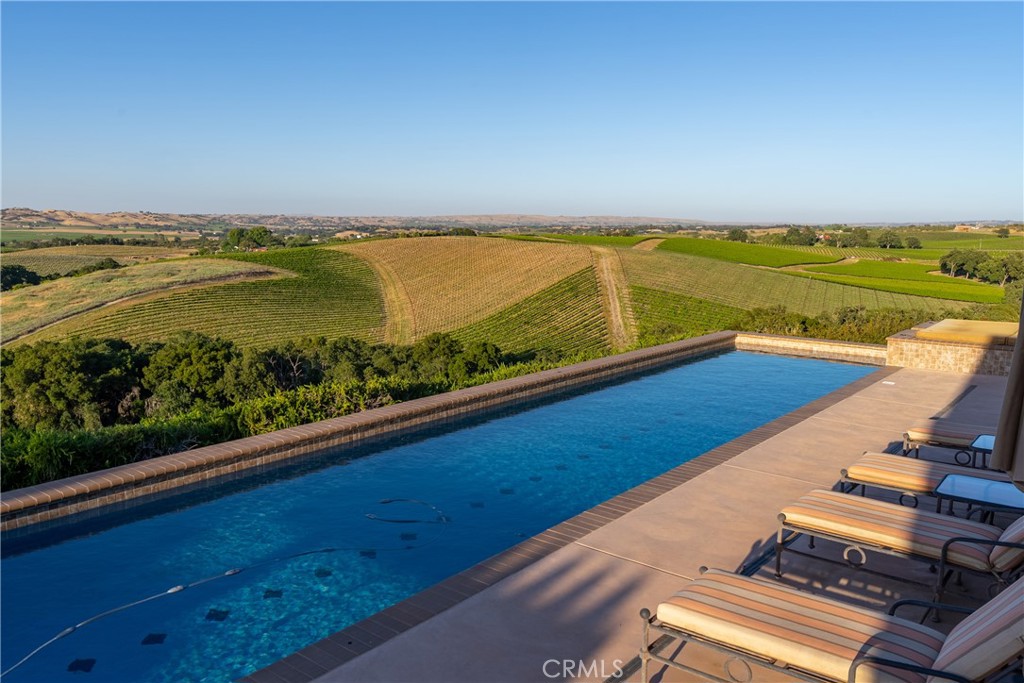 4550 Almond, Templeton, CA 93465