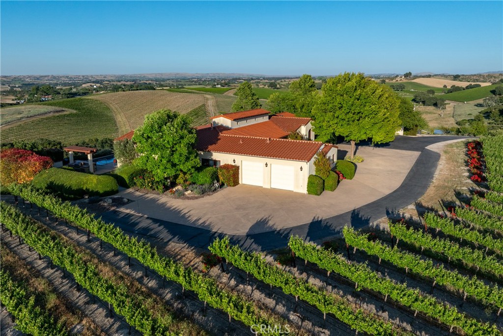 4550 Almond, Templeton, CA 93465