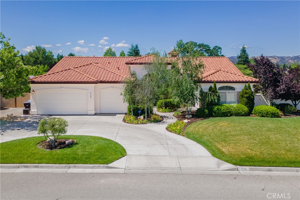 715 Oriole Way, Paso Robles, CA 93446