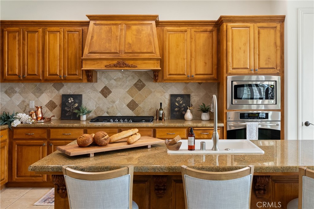 715 Oriole Way, Paso Robles, CA 93446