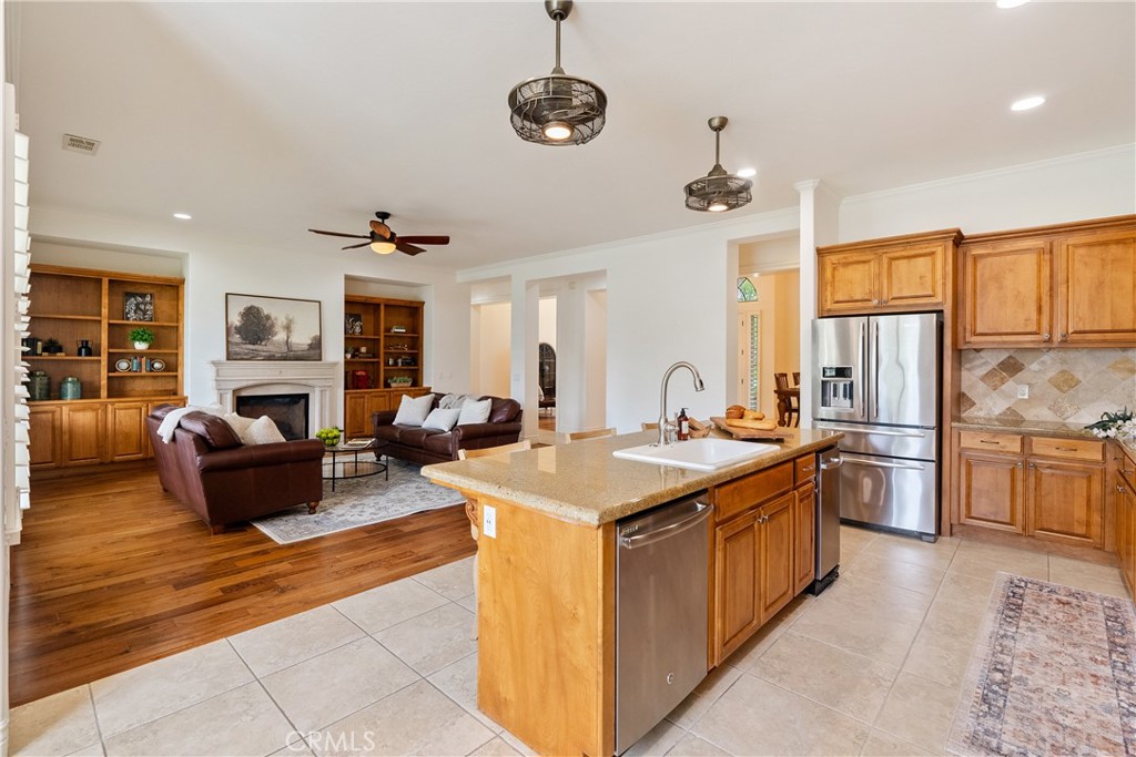 715 Oriole Way, Paso Robles, CA 93446