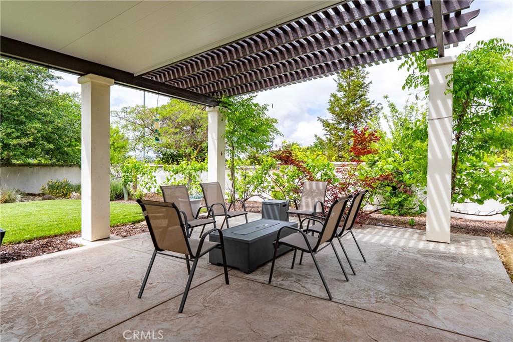 715 Oriole Way, Paso Robles, CA 93446