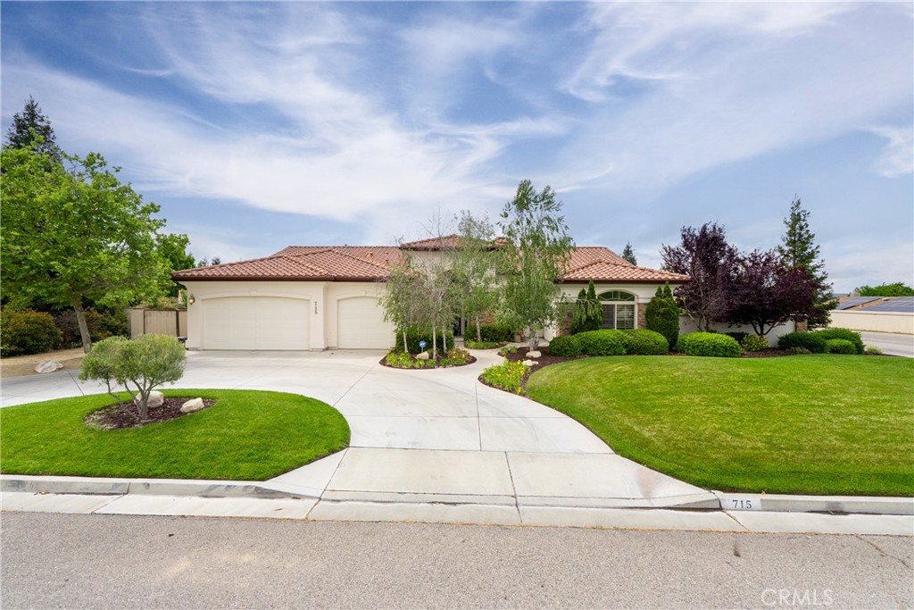 715 Oriole Way, Paso Robles, CA 93446