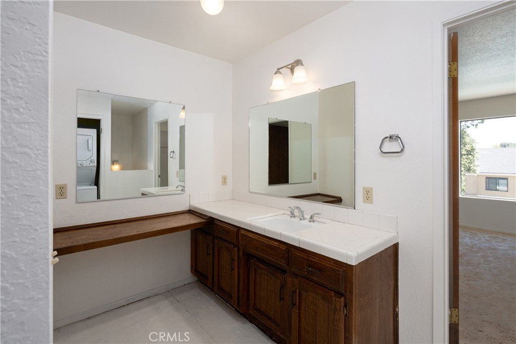 3750 El Camino Real, B2, Atascadero, CA 93422
