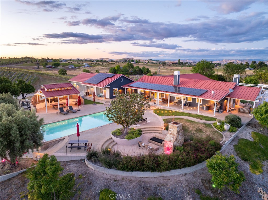 2325 Bella Tierra, Paso Robles, CA 93446