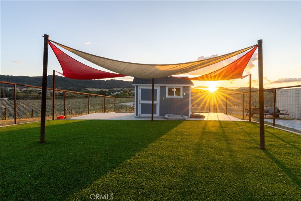 2325 Bella Tierra, Paso Robles, CA 93446