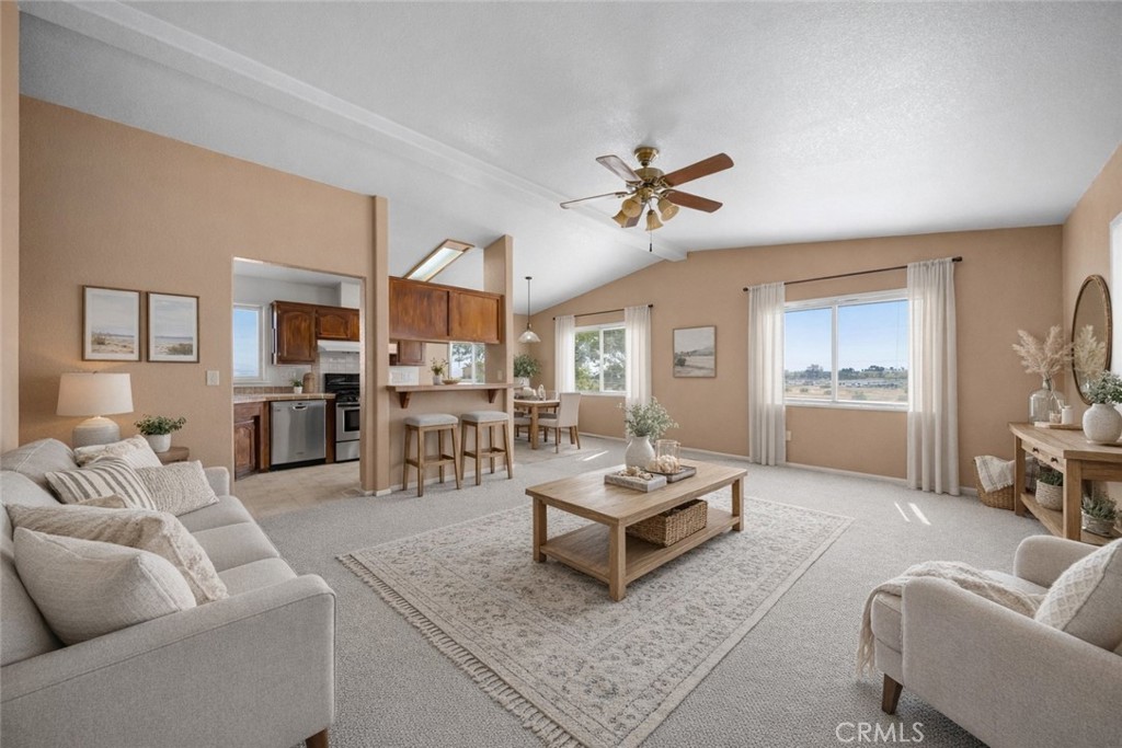5720 Vista Serrano Way, Paso Robles, CA 93446