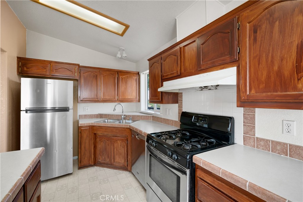 5720 Vista Serrano Way, Paso Robles, CA 93446