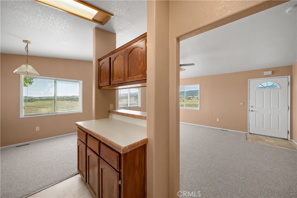 5720 Vista Serrano Way, Paso Robles, CA 93446