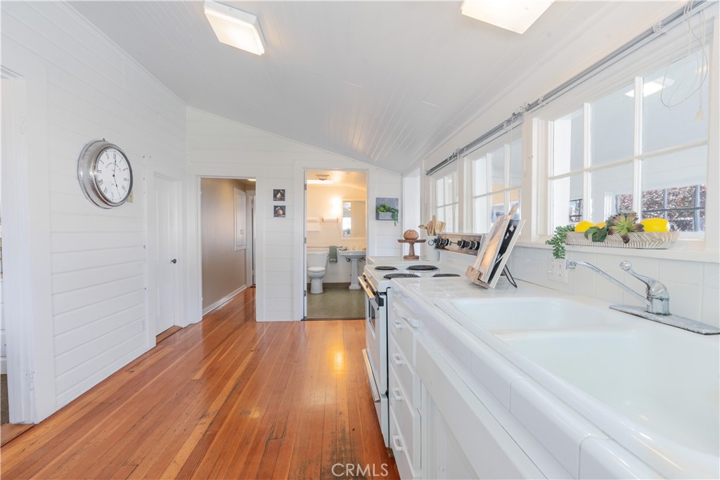 1545 Park Street, Paso Robles, CA 93446