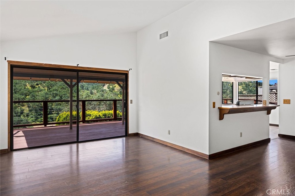 5109 Bluebird Ln, Paso Robles, CA 93446