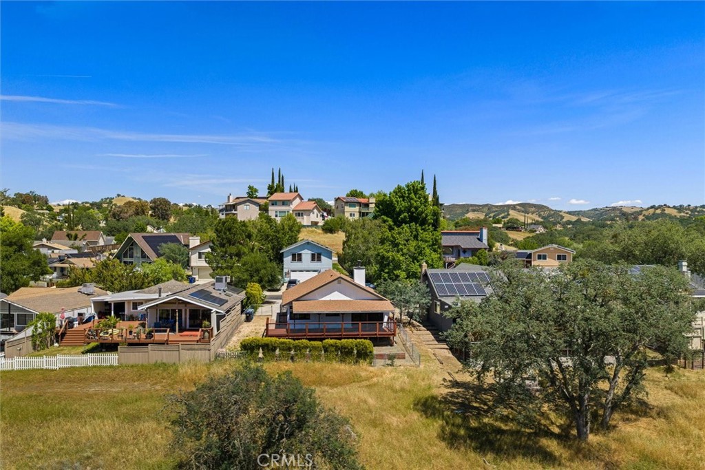 5109 Bluebird Ln, Paso Robles, CA 93446