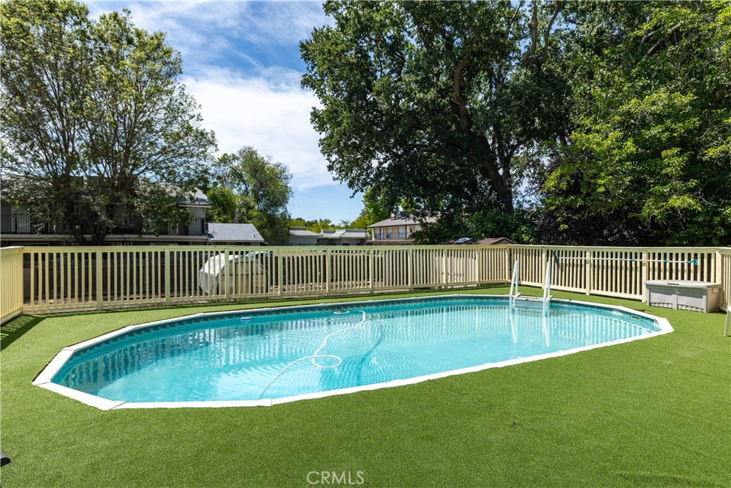 8130 Azucena, Atascadero, CA 93422