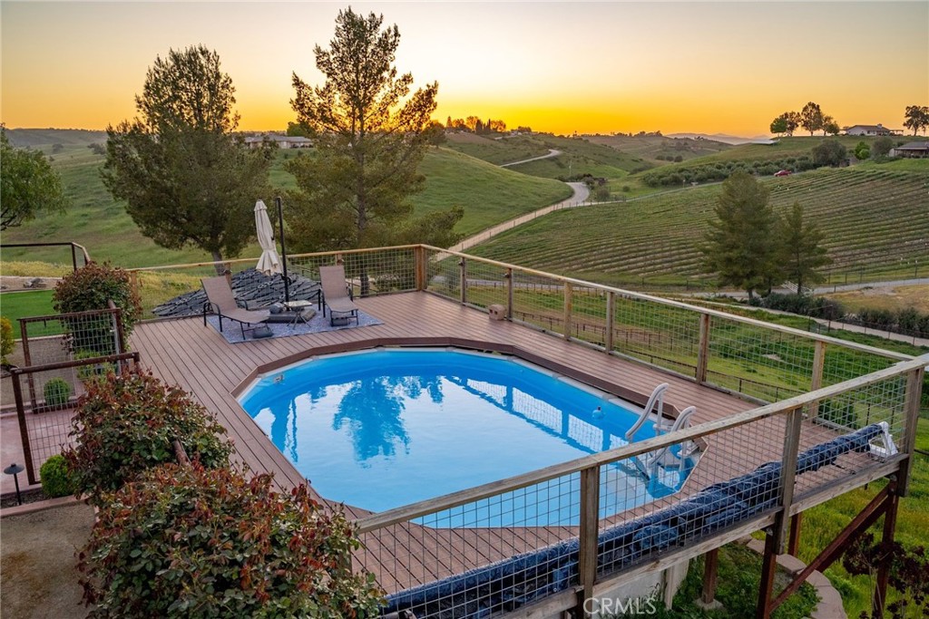 8580 Warren, Paso Robles, CA 93446