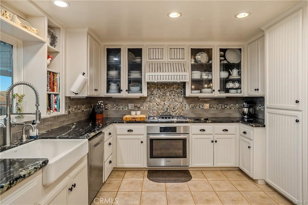 8580 Warren, Paso Robles, CA 93446