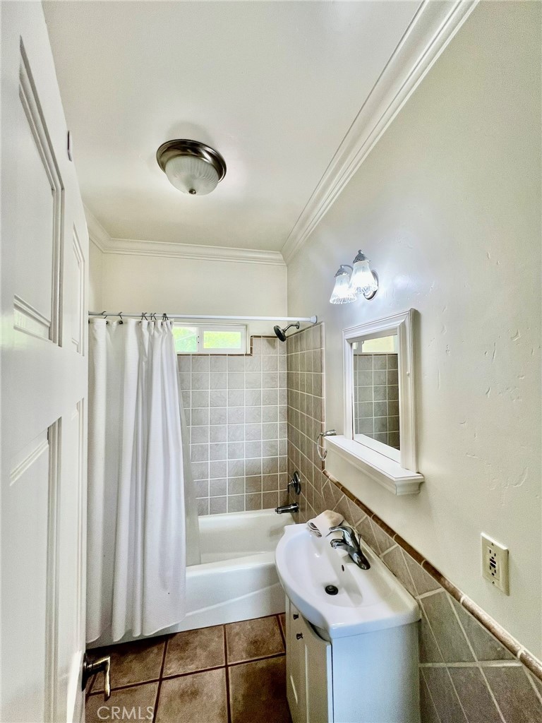 8580 Warren, Paso Robles, CA 93446