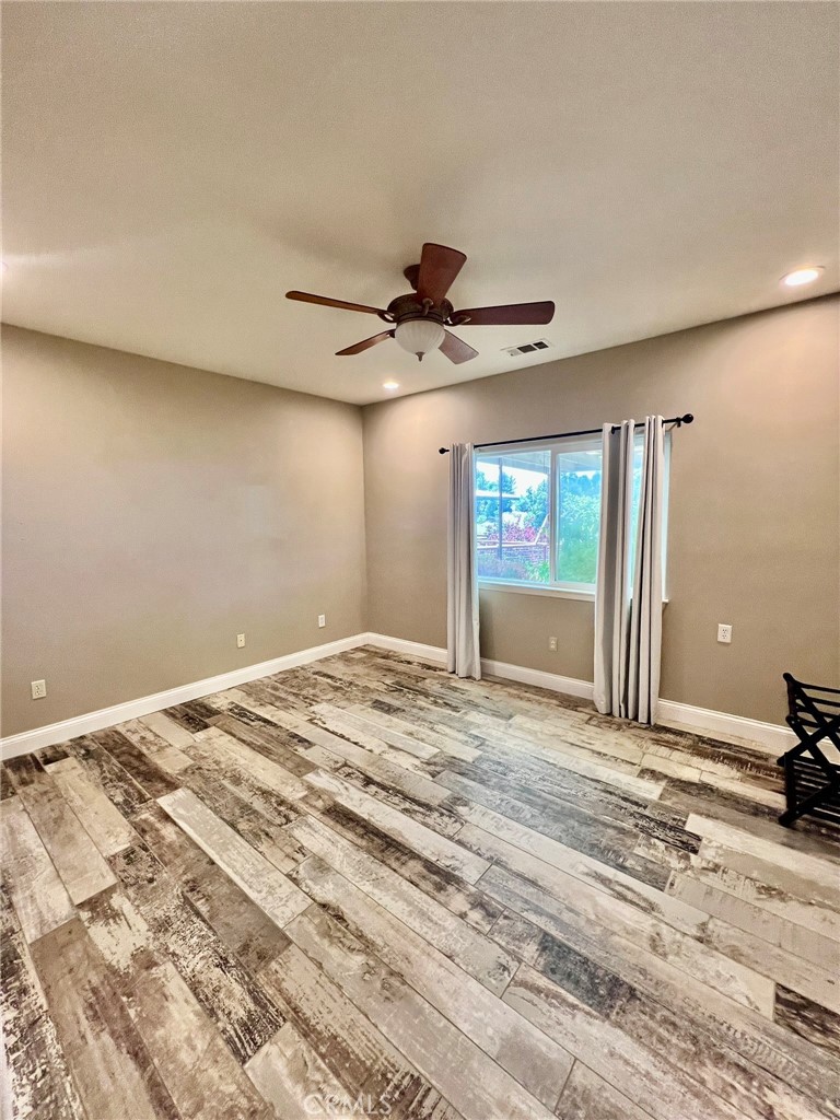 8580 Warren, Paso Robles, CA 93446