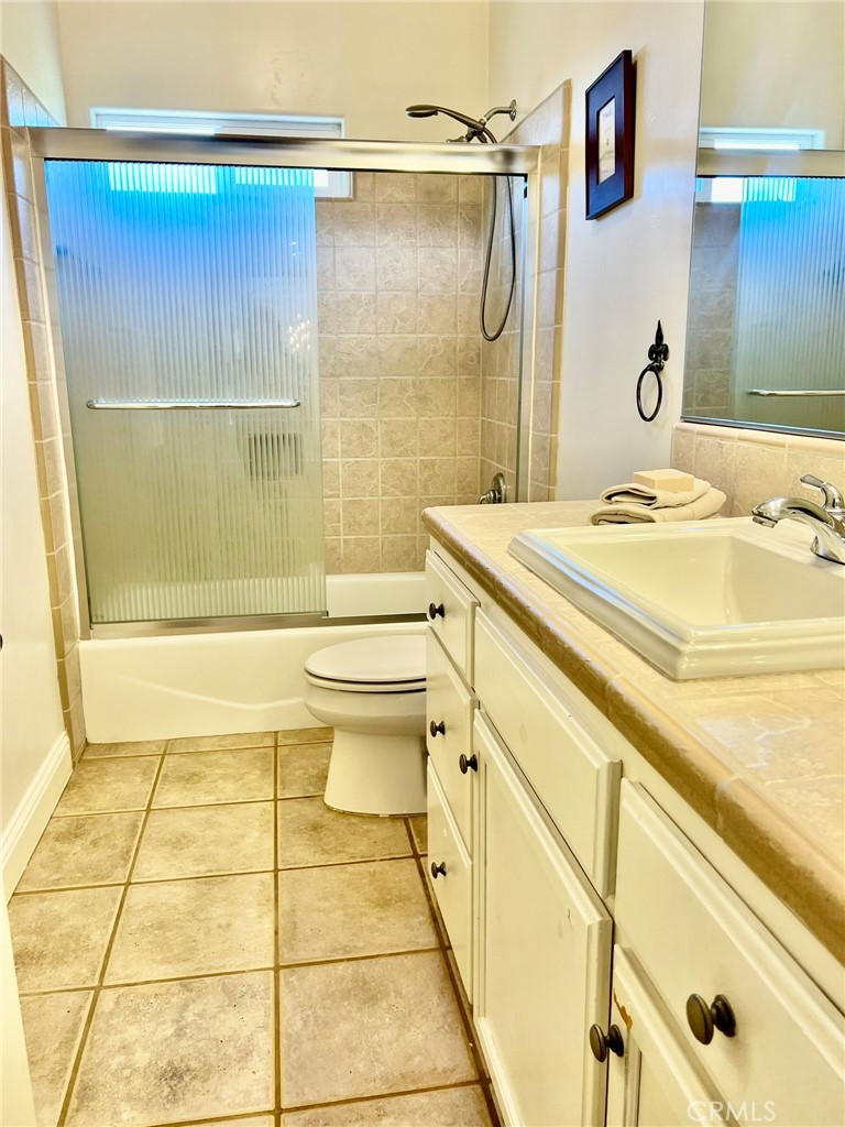 8580 Warren, Paso Robles, CA 93446