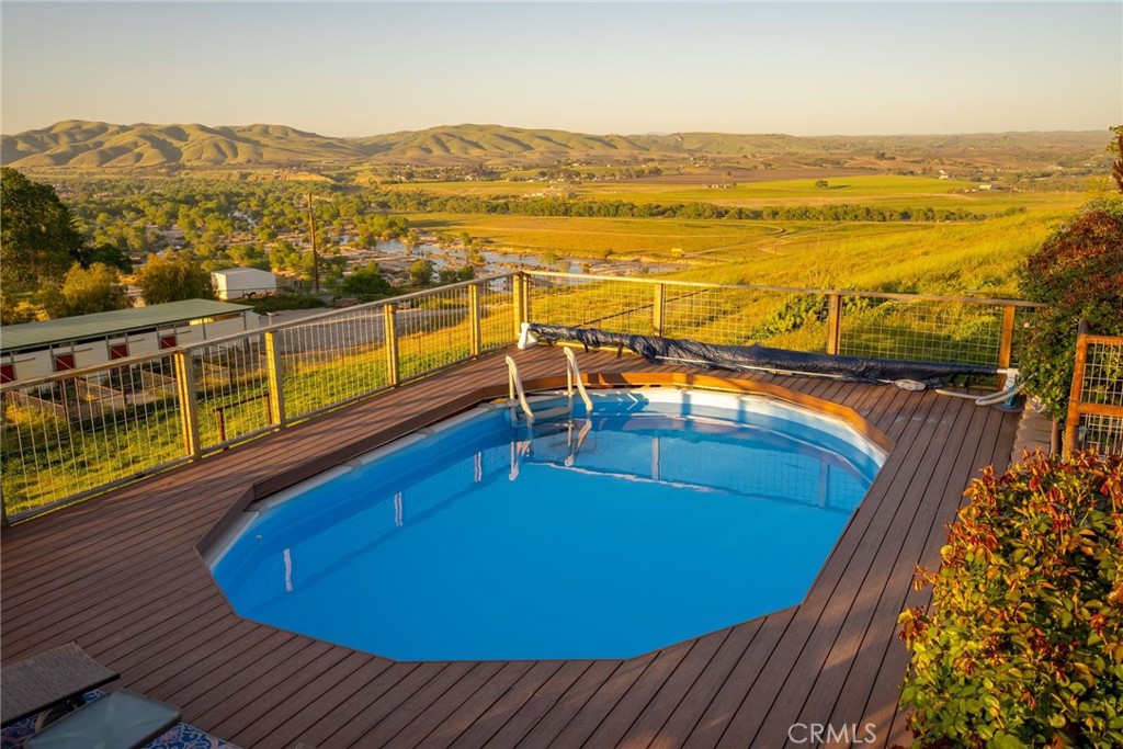 8580 Warren, Paso Robles, CA 93446