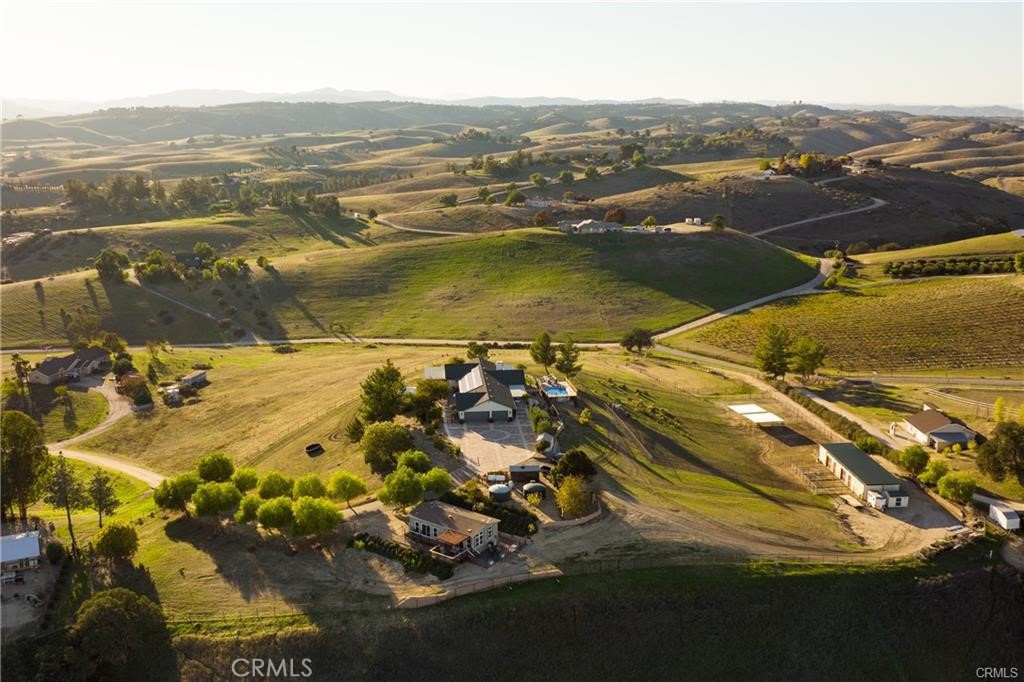 8580 Warren, Paso Robles, CA 93446