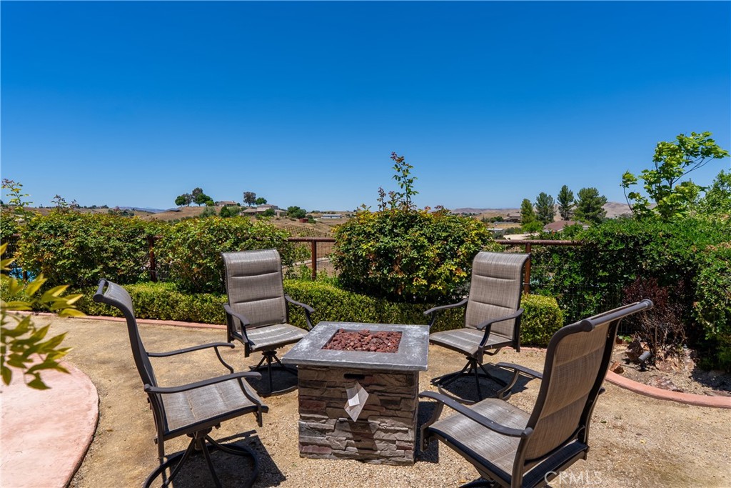 8580 Warren, Paso Robles, CA 93446