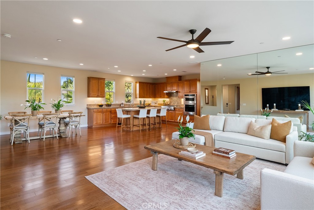 1579 Via Rojas, Templeton, CA 93465