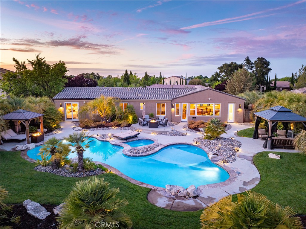 1579 Via Rojas, Templeton, CA 93465