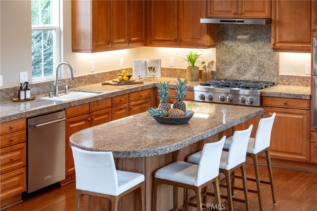 1579 Via Rojas, Templeton, CA 93465