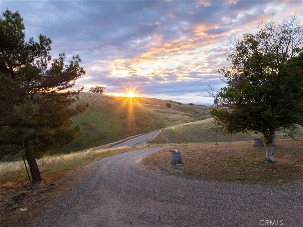 3775 E Highway 41, Paso Robles, CA 93446