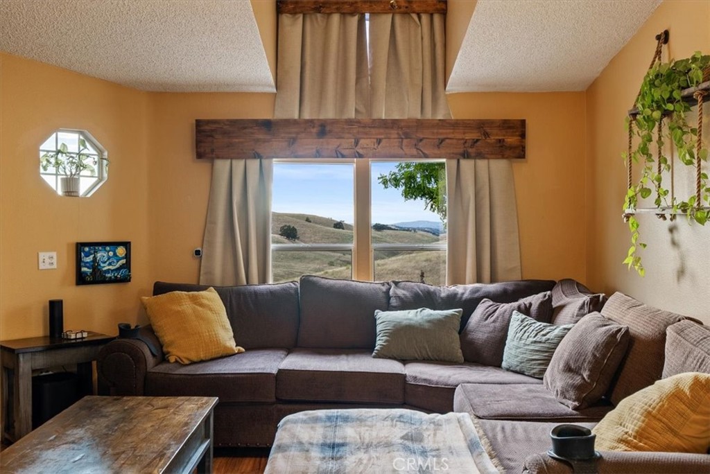 3775 E Highway 41, Paso Robles, CA 93446