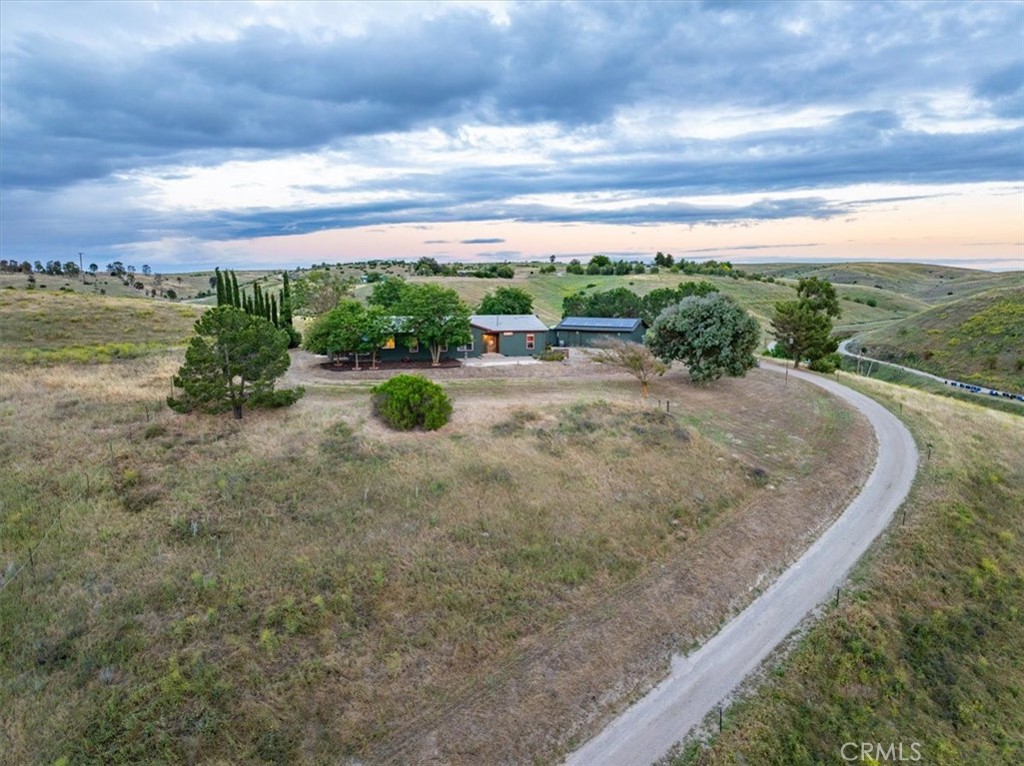 3775 E Highway 41, Paso Robles, CA 93446