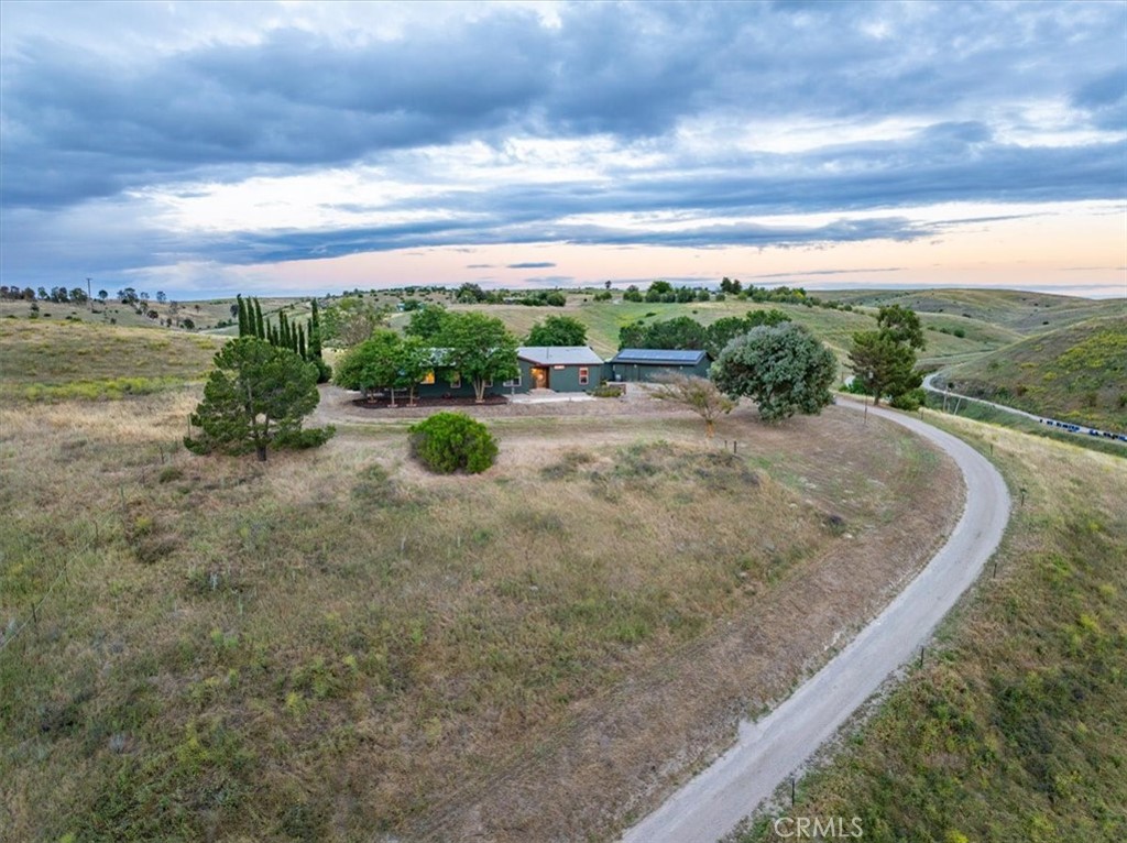 3775 E Highway 41, Paso Robles, CA 93446
