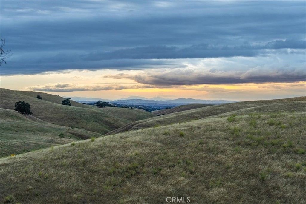 3775 E Highway 41, Paso Robles, CA 93446