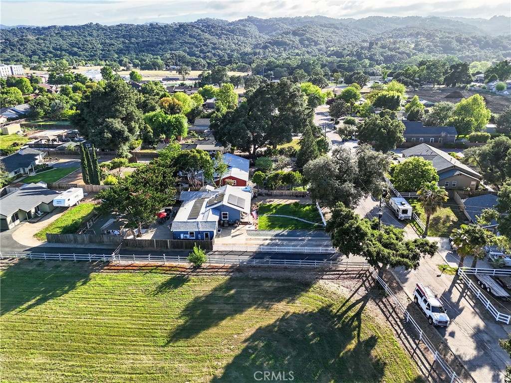 5303 Carrizo, Atascadero, CA 93422