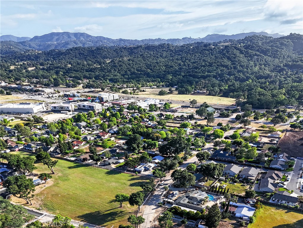 5303 Carrizo, Atascadero, CA 93422