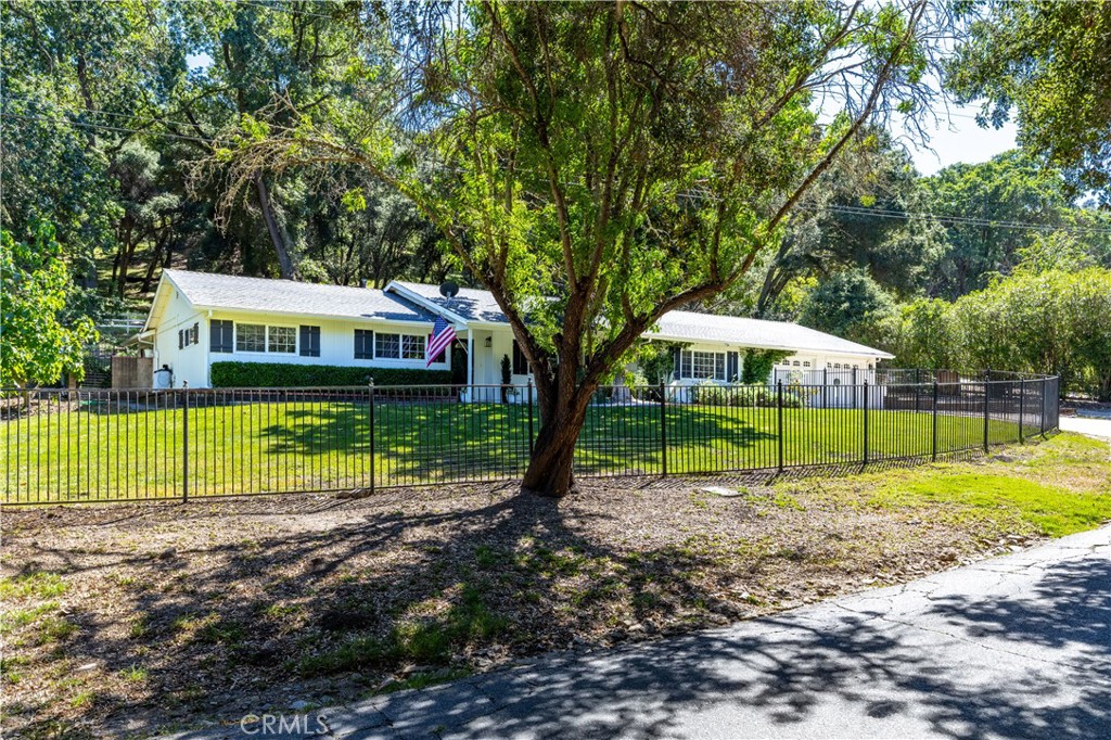 7695 Del Rio, Atascadero, CA 93422