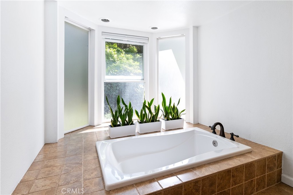 7695 Del Rio, Atascadero, CA 93422