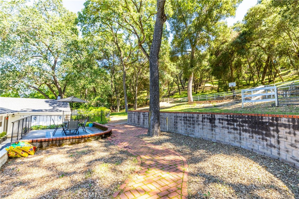 7695 Del Rio, Atascadero, CA 93422